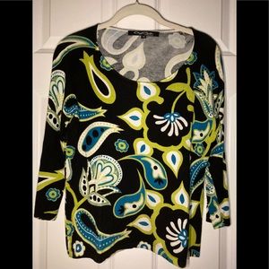 Cheryl Nash rayon/nylon/spandex scoop neck lightweight sweater.